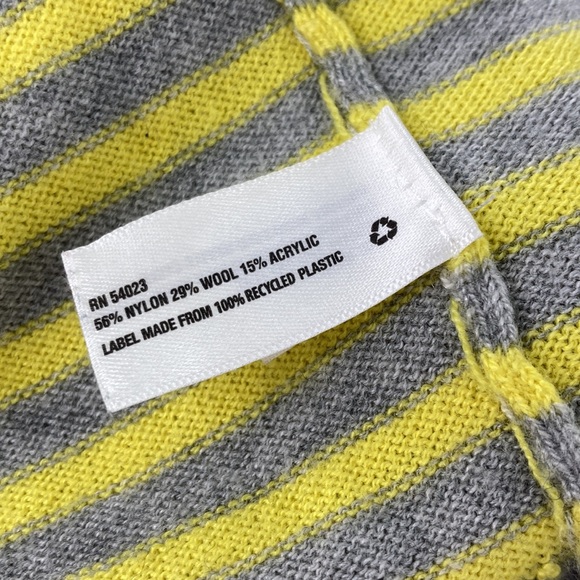 GAP Women’s Yellow Green Lightweight Stripped Hi-Low Sweater Small (Oversized) - Picture 5 of 8